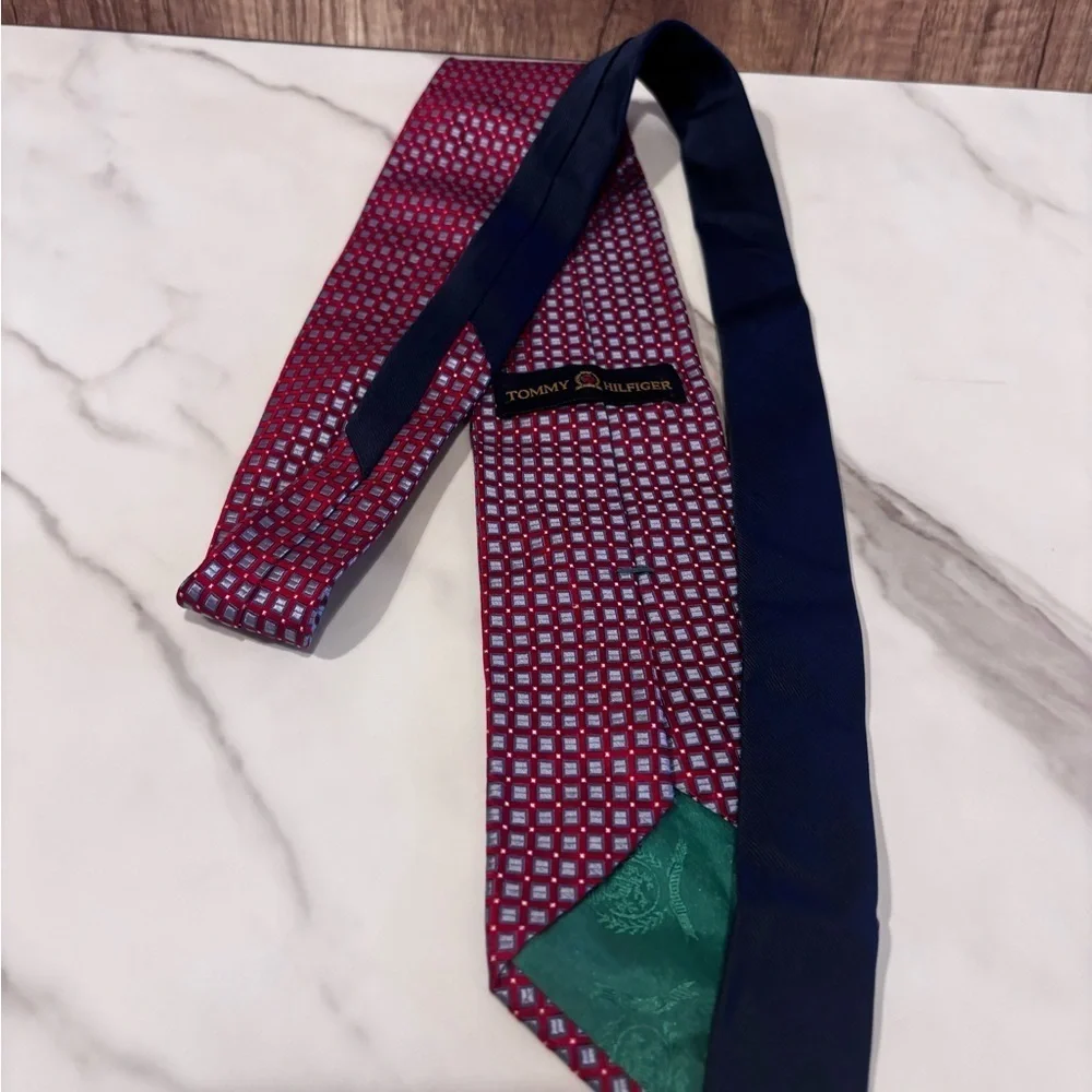 Tommy Hilfiger stylish tie